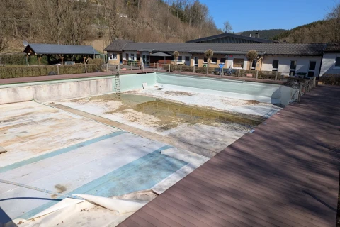 Naturbad Veischedetal erhält Förderzusage – Baustopp nach zwei Wochen beendet