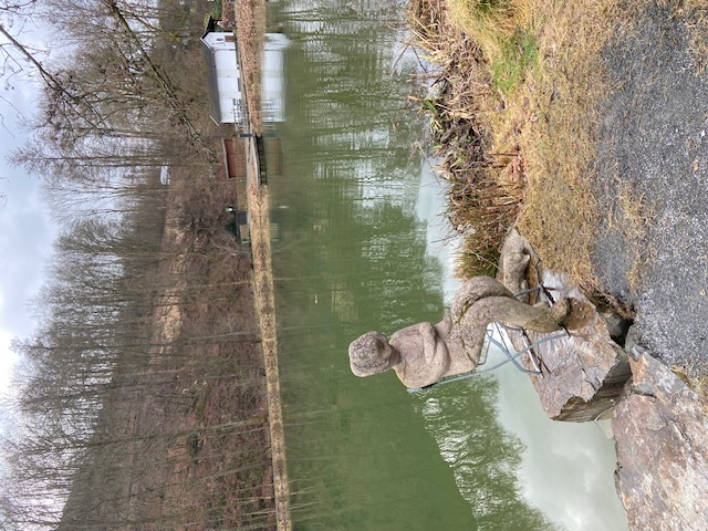 Gustav hat mit Hund Waldi neues Plätzchen am Kahnteich gefunden!